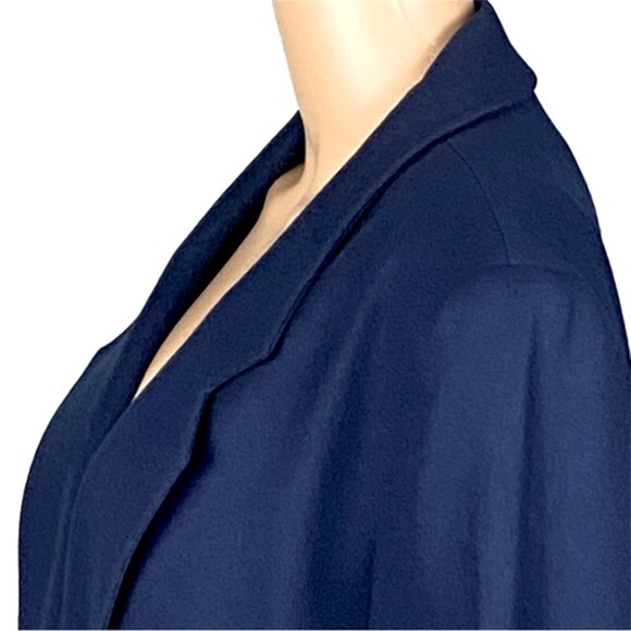 PENDLETON navy, Vintage, 100% Virgin Wool blazer with POCKETS. Size 18. EUC - Picture 7 of 13